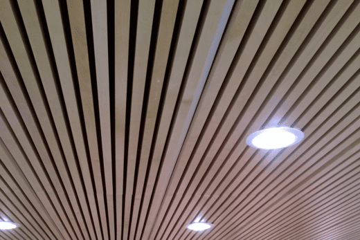 Akustisen katon ratkaisu